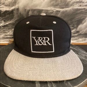 Mens Young & Reckless Large Embroidered Logo Black Heather Grey SnapBack Hat